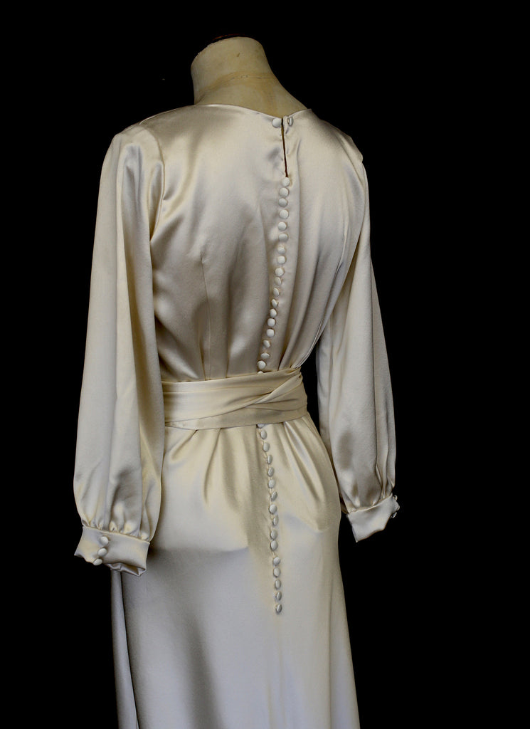 1930s Old Hollywood Style Satin Wedding Dress – ALEXANDRAKING