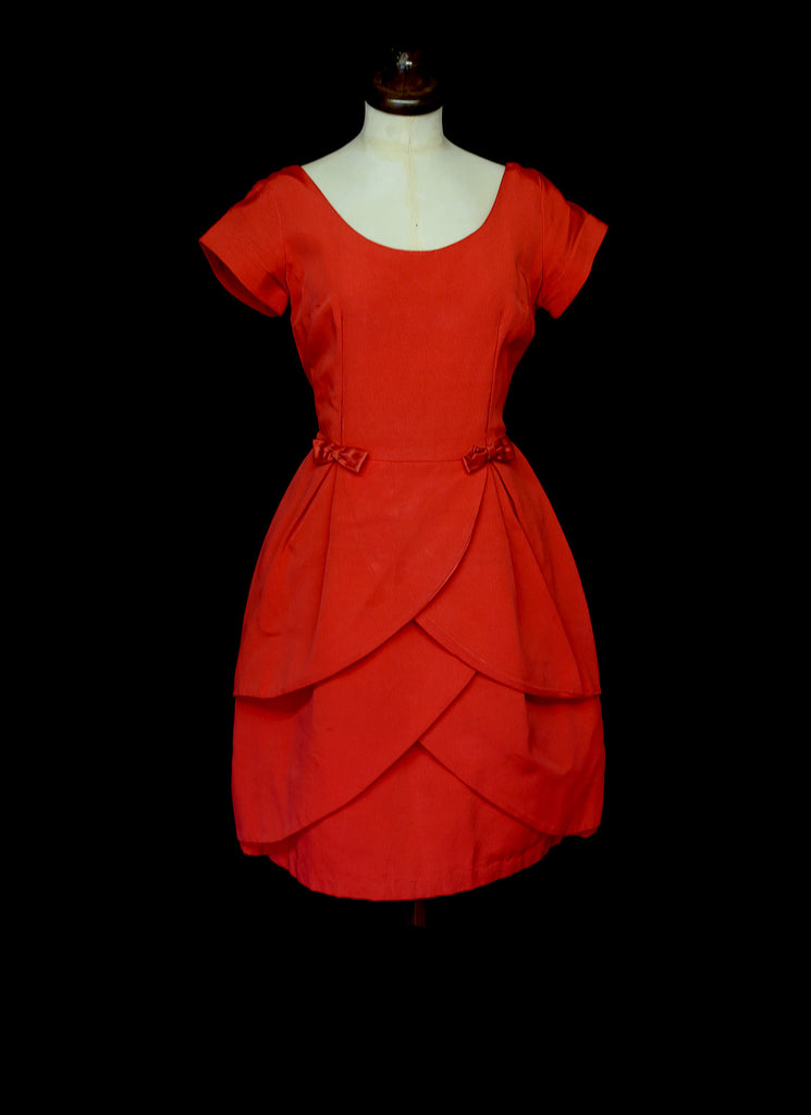 vintage 1950s red cocktail dress