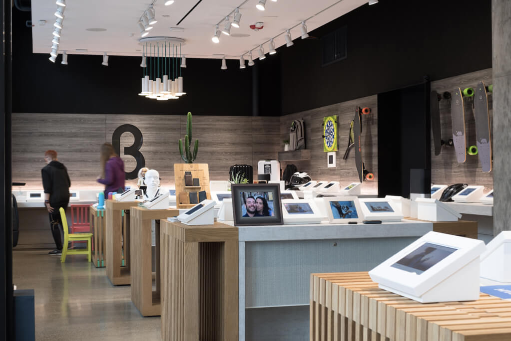 Image showing b8ta's store, which now sells Ekster's trackable wallets