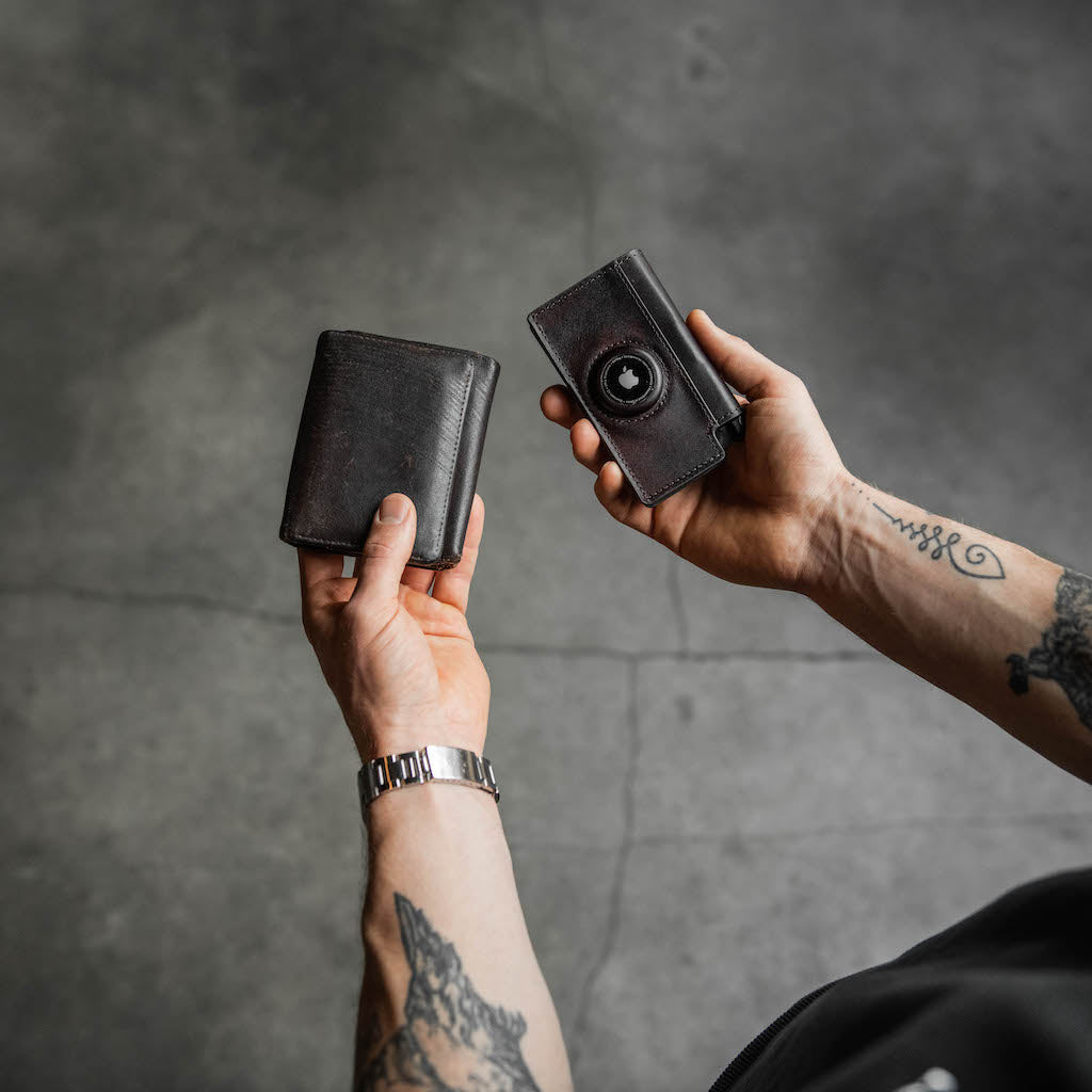 airtag leather wallet