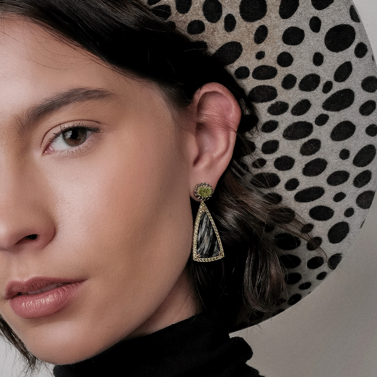 Black Jade and Peridot Earrings | 7.8GMS .8CT