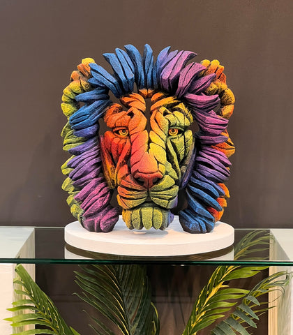 Lion Bust - Pride