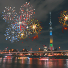 Feux d'artifice Sumidagawa Festival Tokyo Japon