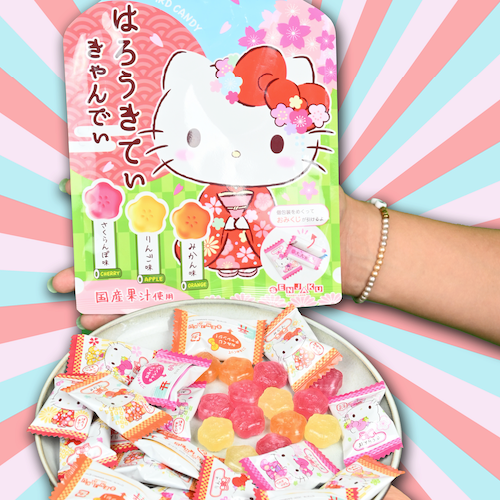dolci giapponesi ciao caramelle del gattino sul piatto