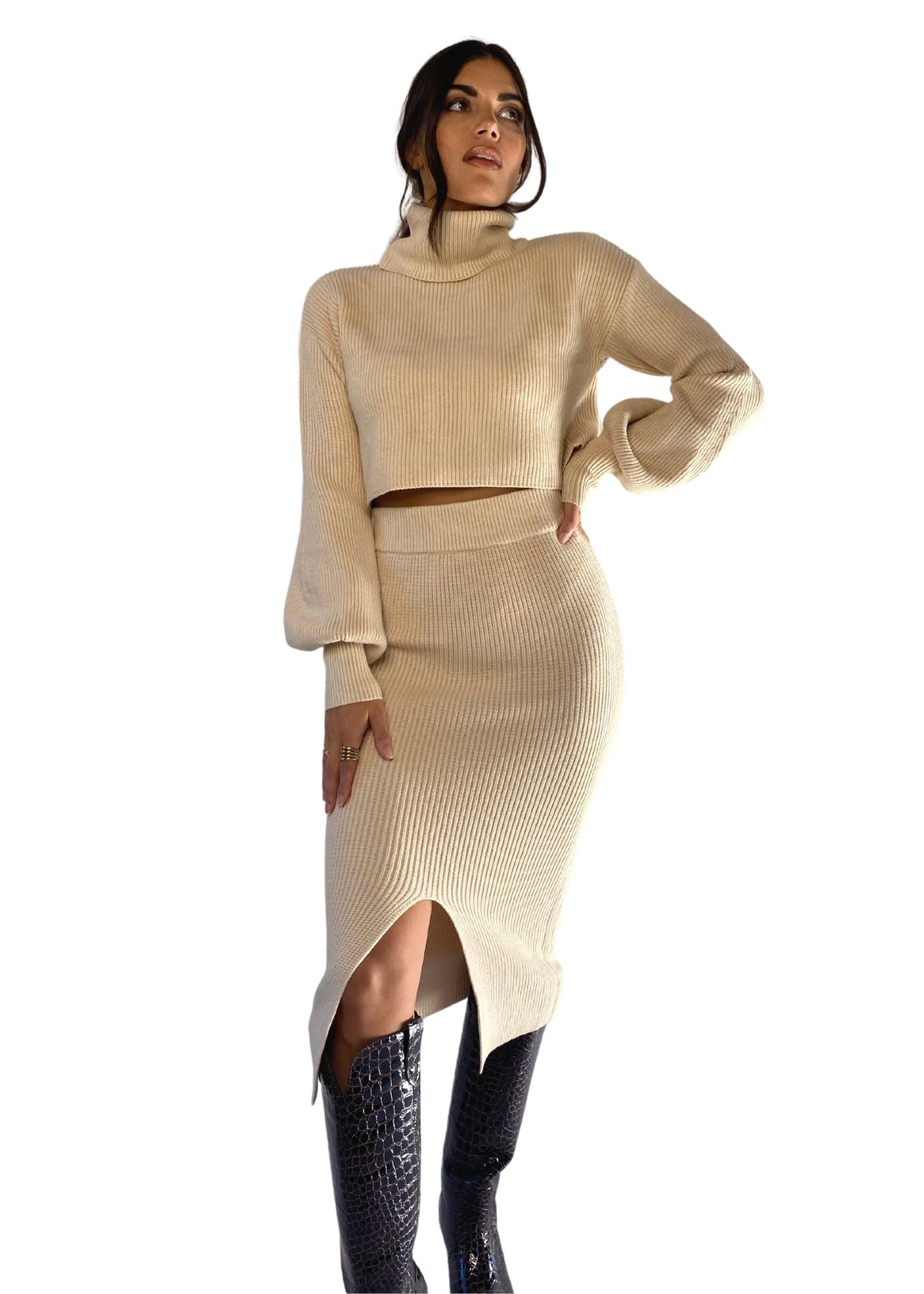 MOODIE | Knit Pencil Skirt in Ivory