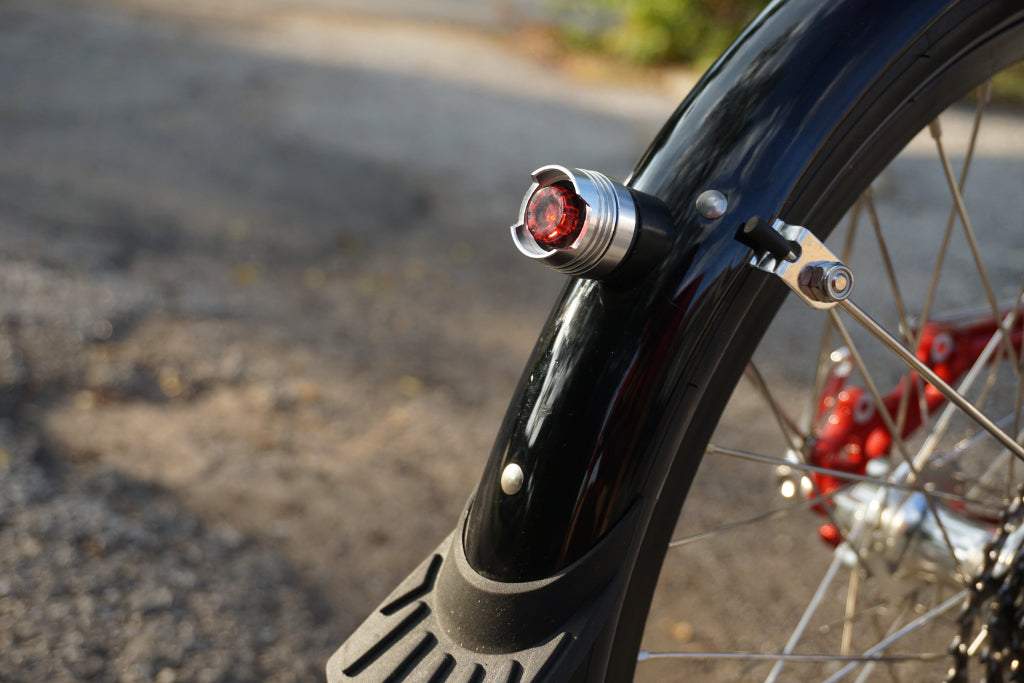 fender mount bicycle tail light