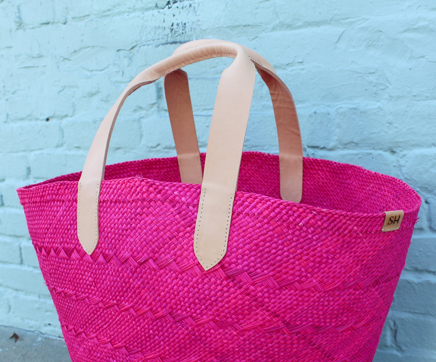 Maracaibo Hot Pink Large Basket