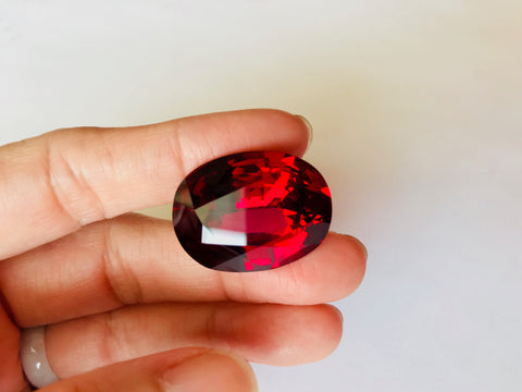 Example of investment type gem, here a spinel