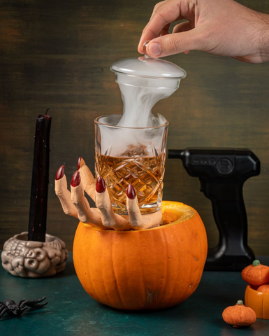 halloween spooky cocktail recipe ideas