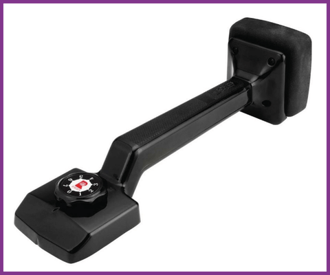 Key carpet fitting tool for fitting a wall-to-wall carpet