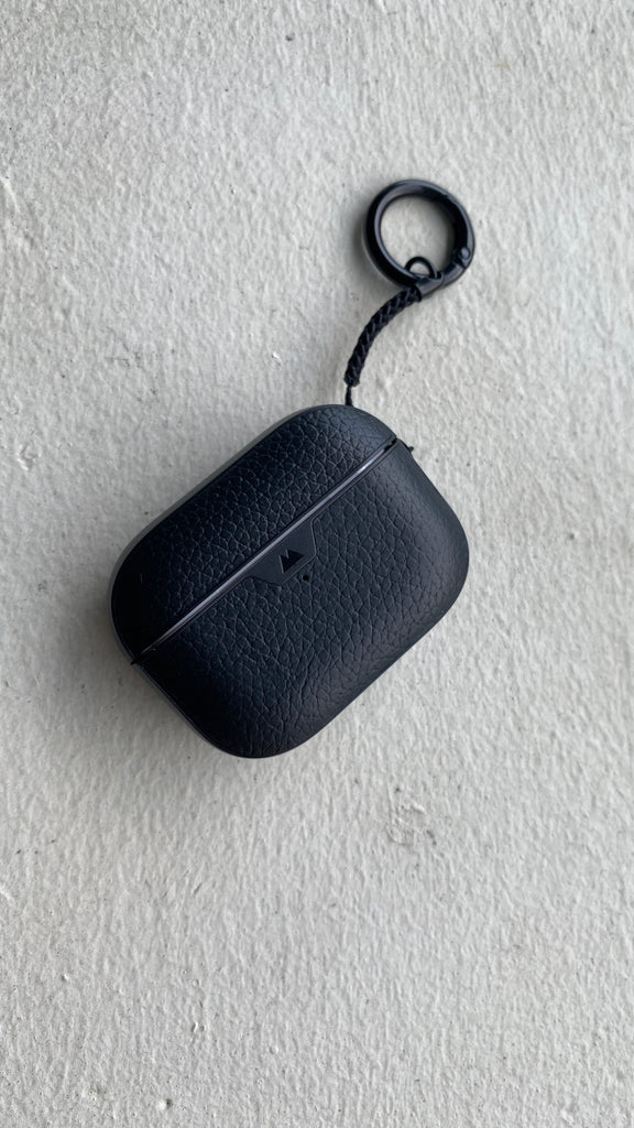 Review: YOUROUS Innovative AirPods Pro case with leather & aluminum