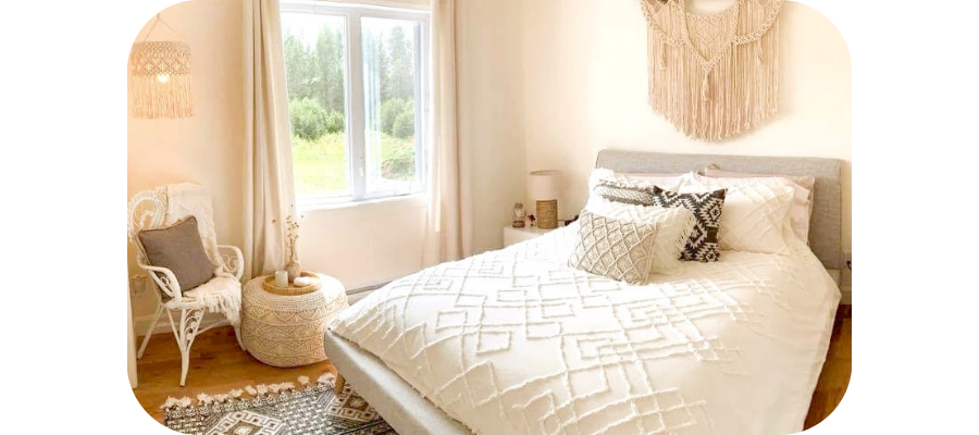 White bedroom Flora Design