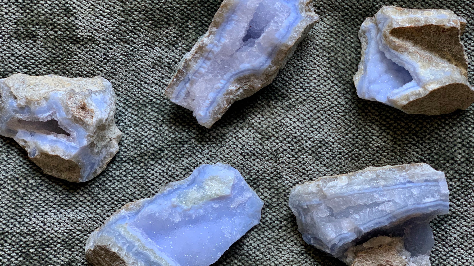 Blue Lace Agate Properties Meaning Sparkle Rock Pop