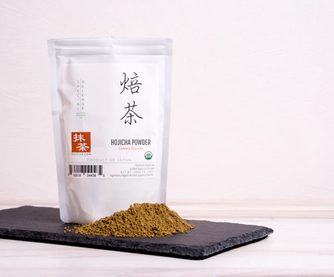Hojicha is the perfect gift for tea-lovers this holiday season!