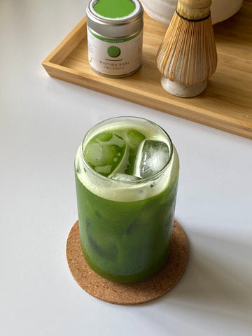 Cold brew matcha recipe with just matcha powder, ice cubes, and cold filtered water. Try this refreshing, energizing, and easy recipe to kickstart your day. Include this quick and beginner-friendly recipe in your morning routine.