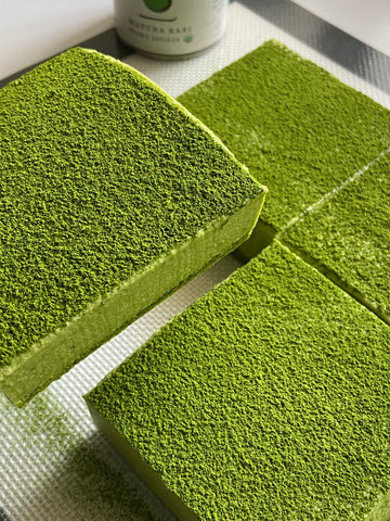 Gluten-free Matcha Mousse Cake Recipe