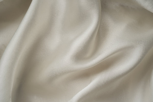 Benefits of a silk pillowcase