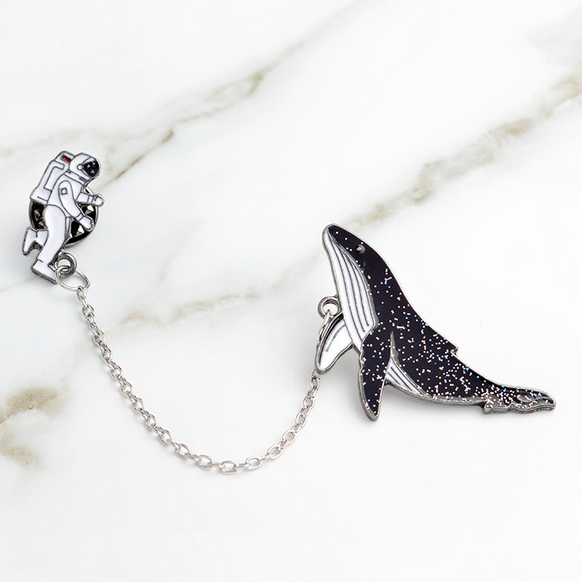 Astronaut space whale brooch pins#YYL-403 - Veooy