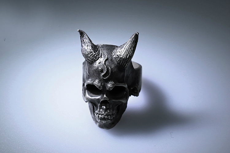 Horned Demon Skull Ring – Holy Buyble