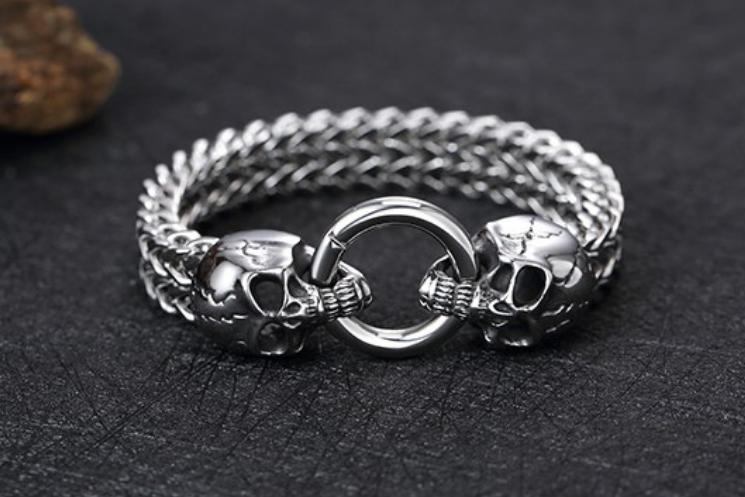 Spin Biting Twin Skull Bracelet – Holy Buyble