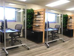 Clear Mobile Workspace Dividers