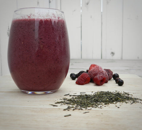 berry green tea smoothie