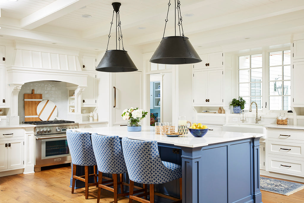 grandmillennial, traditional kitchen, coastal kitchen, grace hill design, wesley hall furniture, counter stools