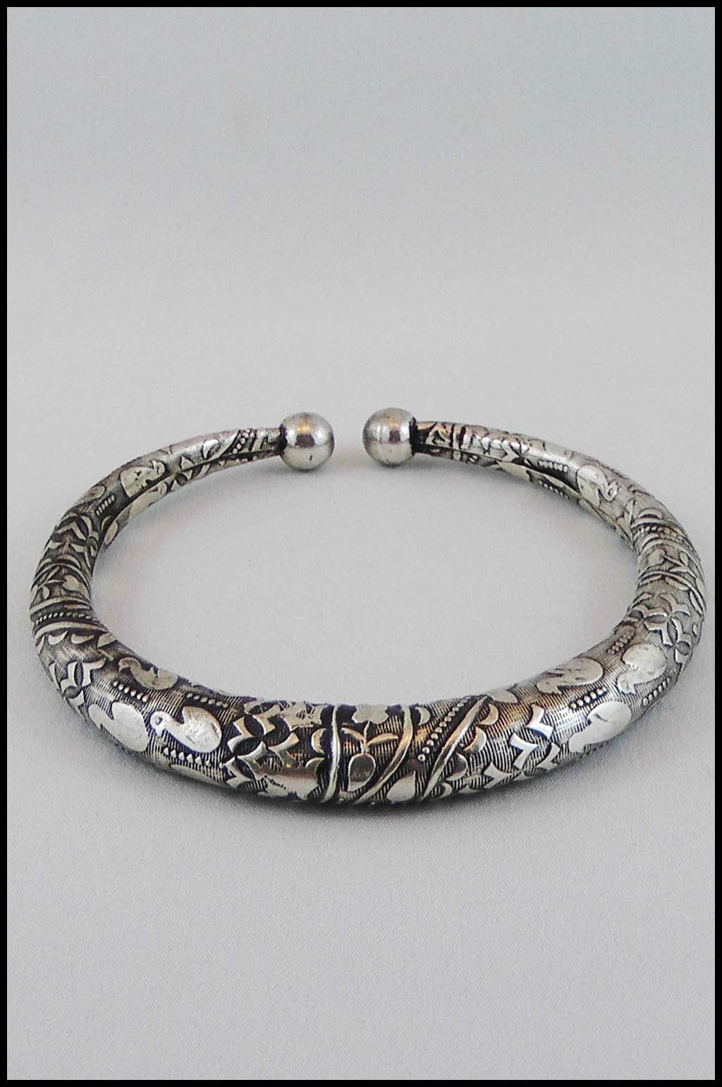 silver metal bangles