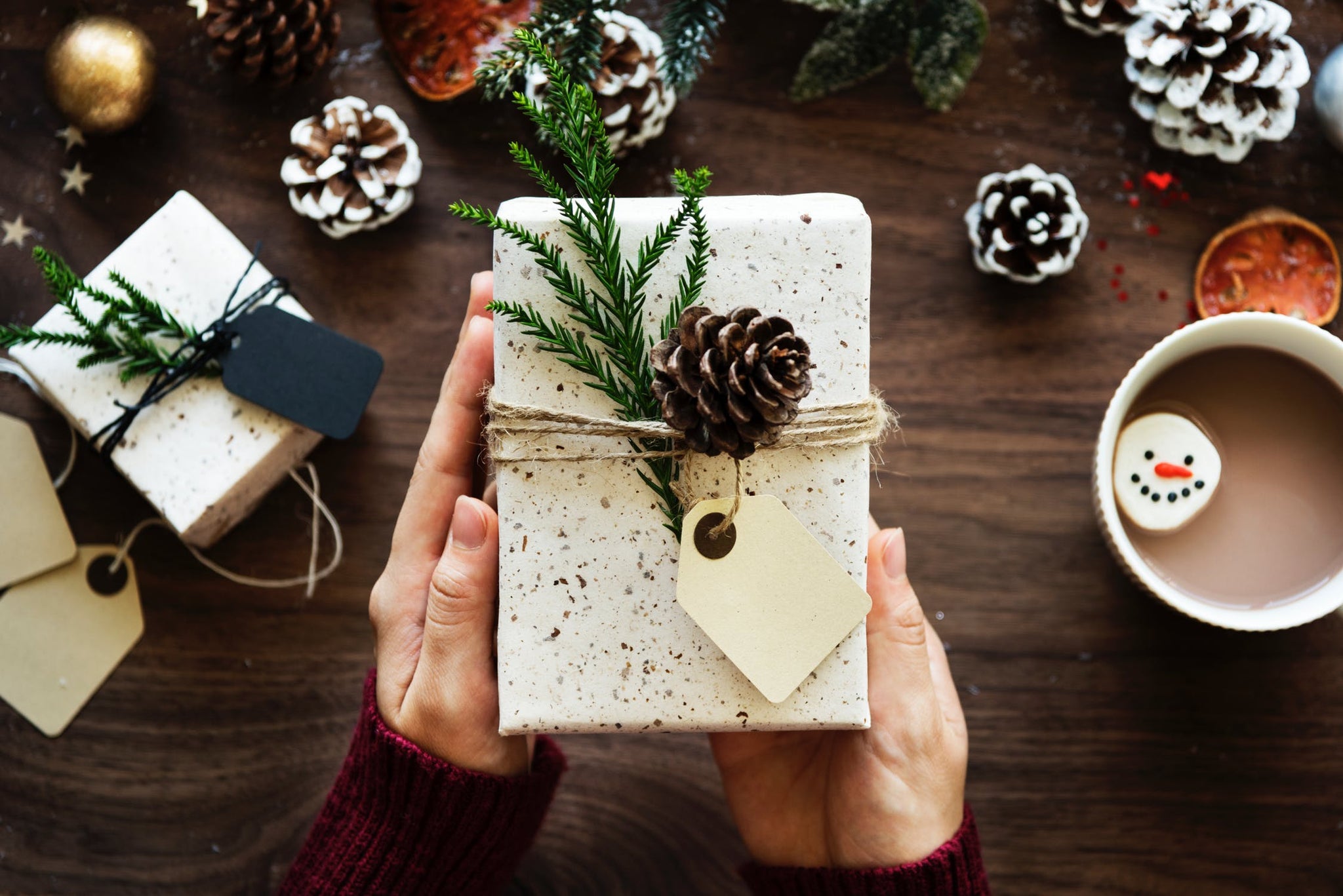 holiday gift ideas for employees