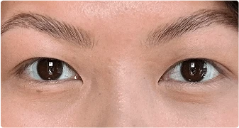 close up of a person's eyes