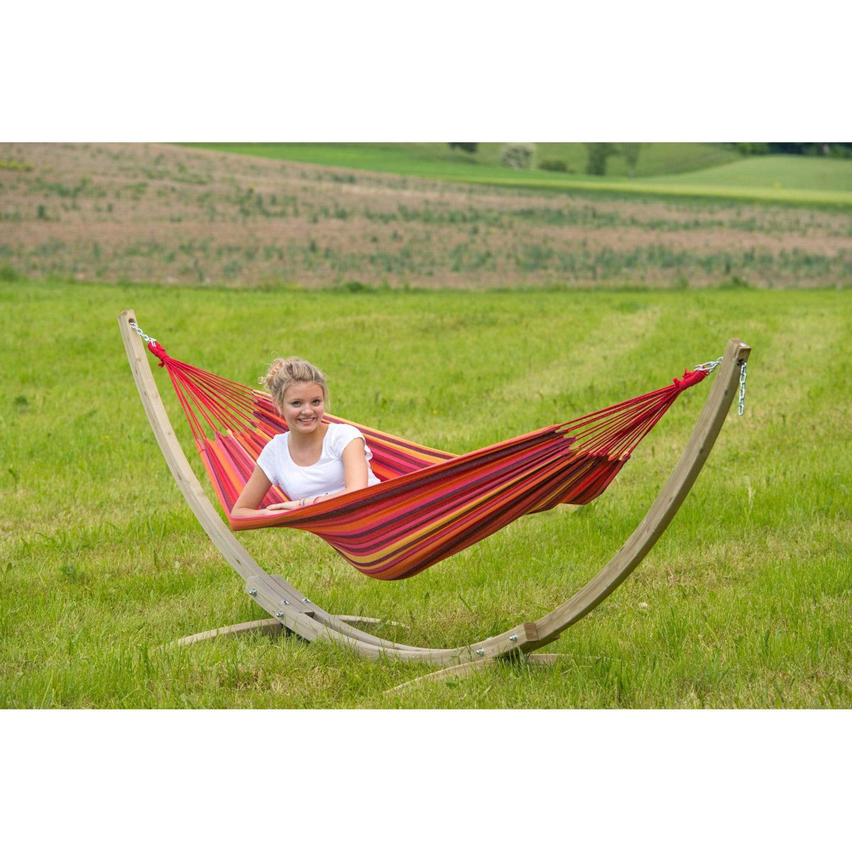 Tahiti Hammock Available In Bubblegum Kolibri And Candy Colours Wedo Hammocks