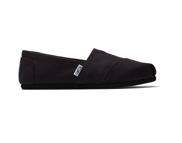 toms all black canvas