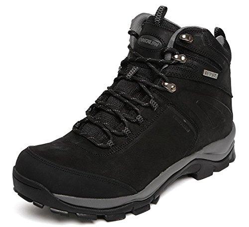 wildcraft trekking shoes for men