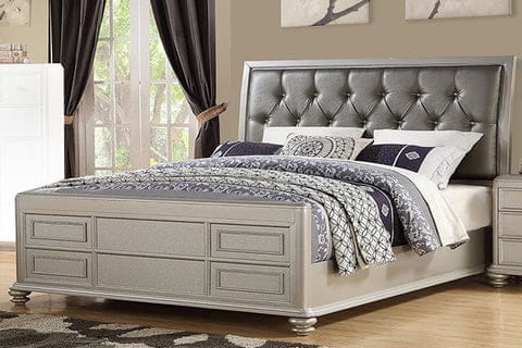 Awestrucking Wooden E.King Bed With Shinny Gray