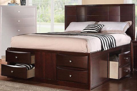 Commodious C.King Bed With 6 Under Bed Drawers