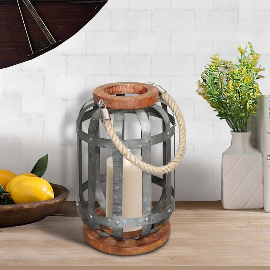 Bellied Shape Galvanized Lantern with Rope Handle