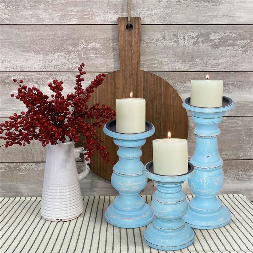 Wooden Candleholder with Turned Pedestal Base