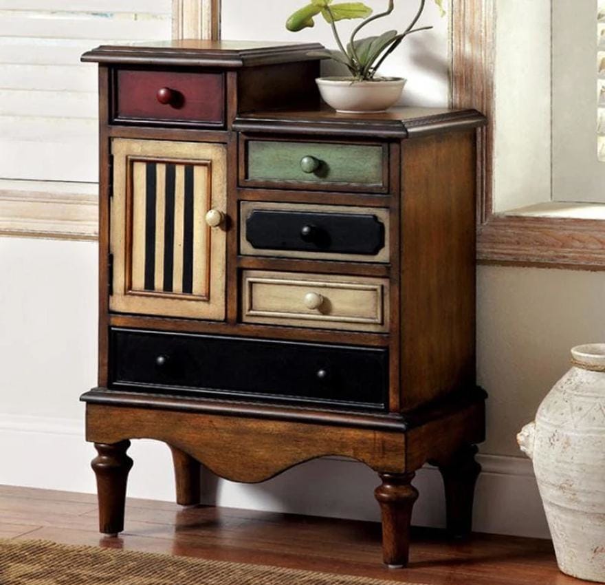 Vintage Style Accent Chest With 5 Drawers