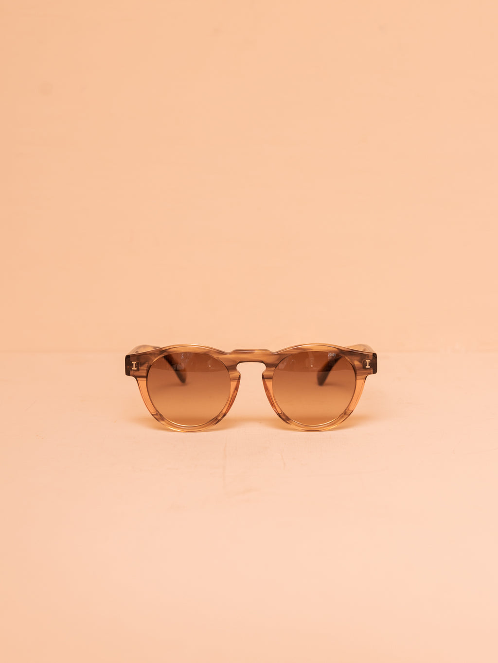 Illesteva Lewis Flat Sunglasses