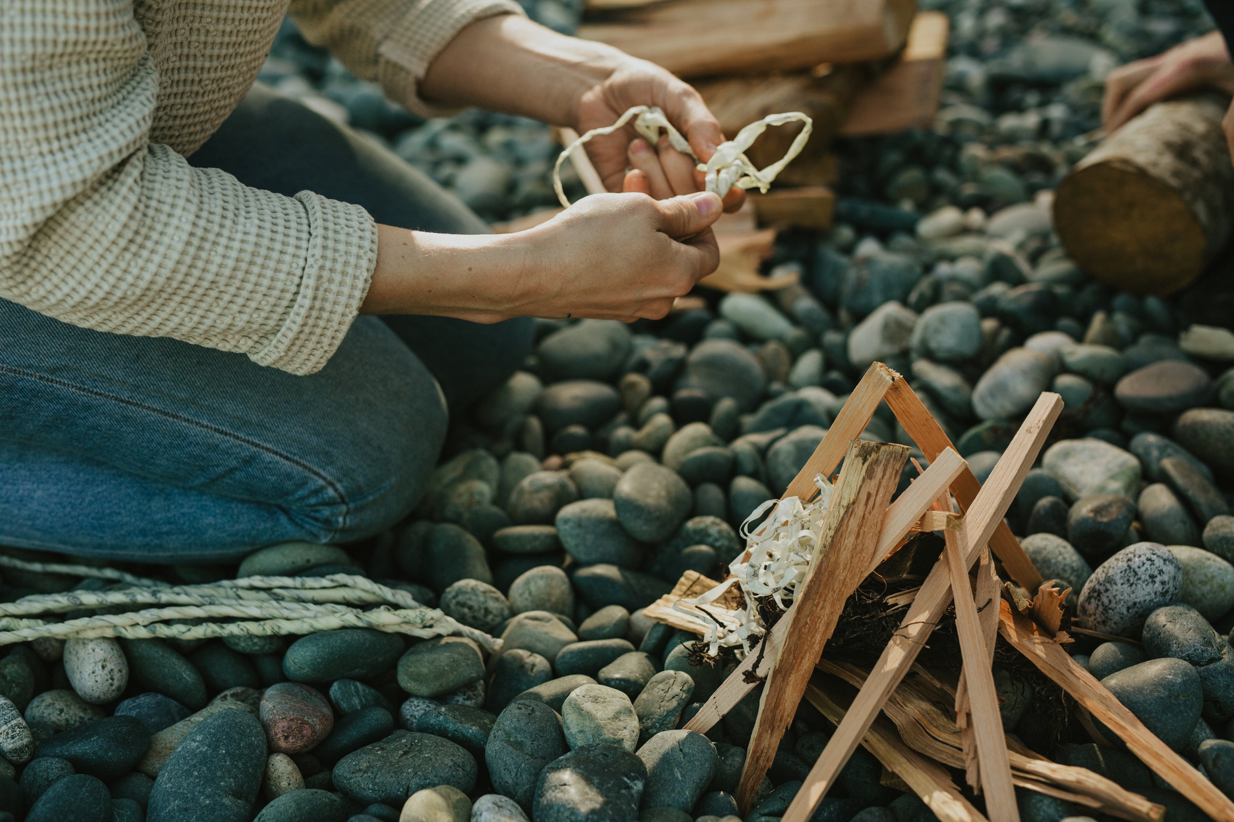 Abeego Twists Beeswax Food Wraps Campfire Uses