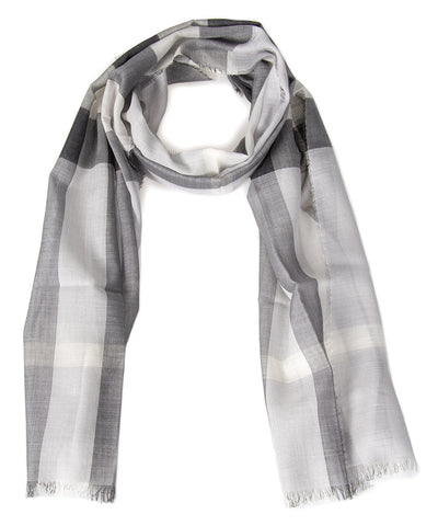 gray burberry scarf