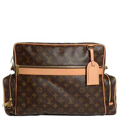 The Messenger Bag Travels With MeLouis Vuitton Hudson GM Bag