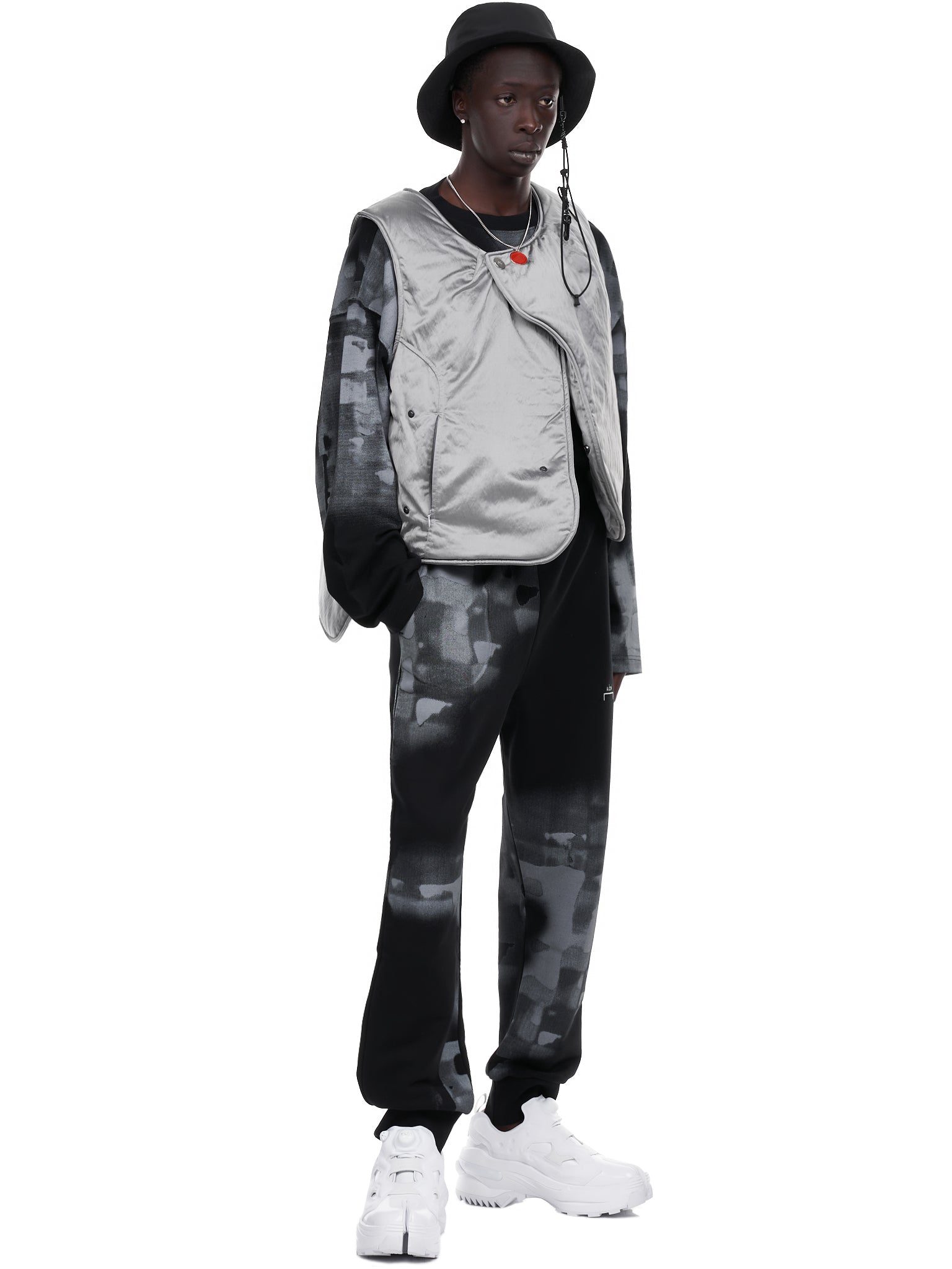 Brush Stroke Sweat Pants (ACWMB088-BLACK)