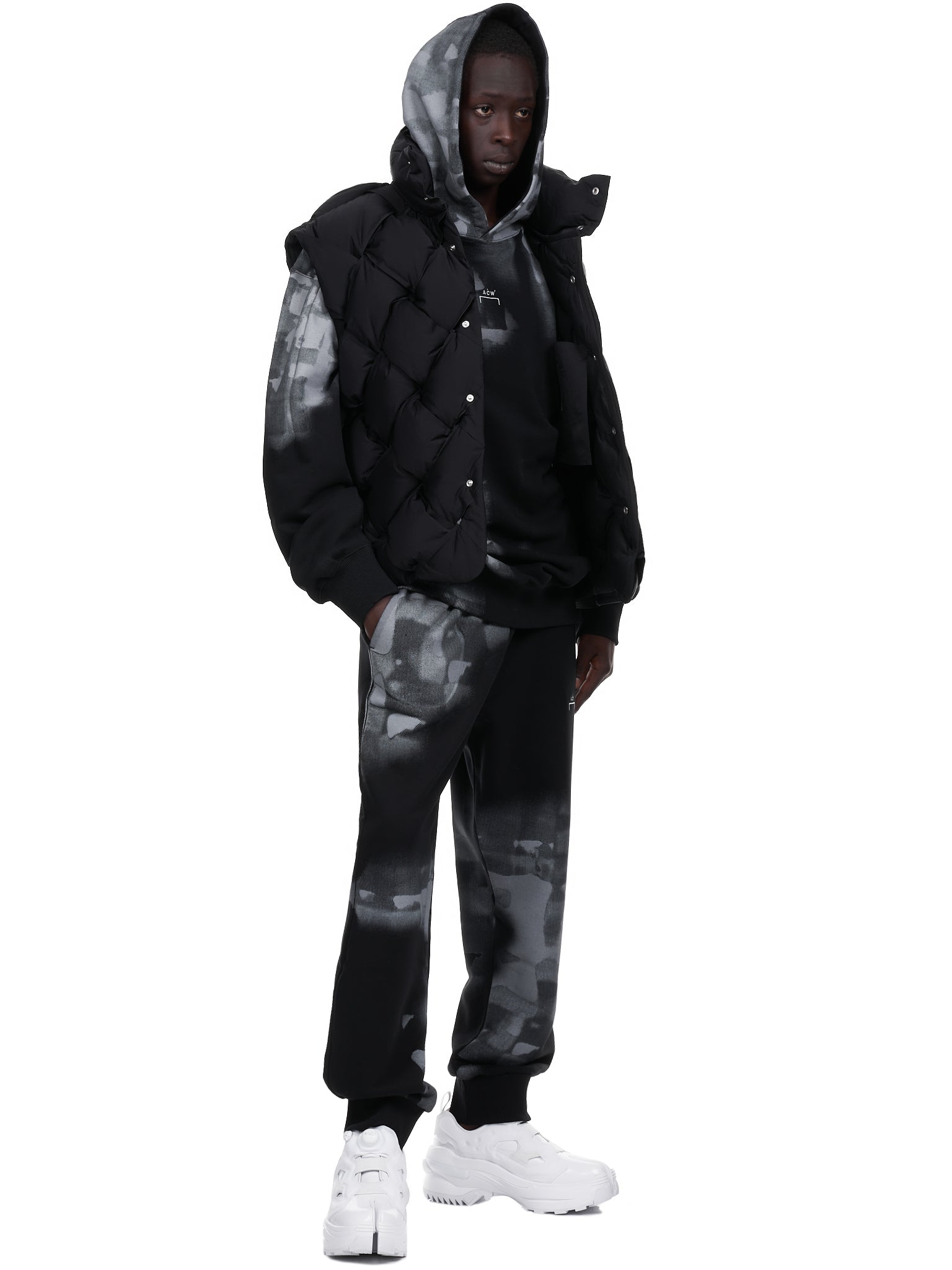 Brush Stroke Hoodie (ACWMW053-BLACK)