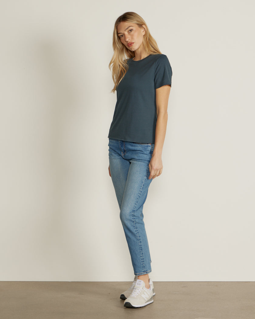 Drift Straight Hem Tee