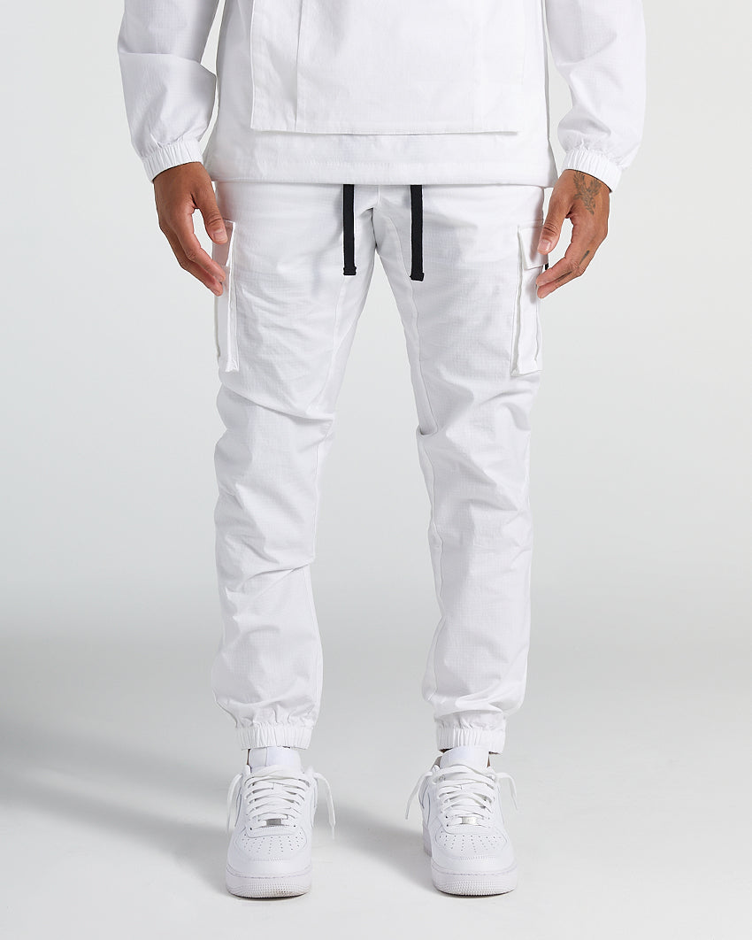 https://cdn.shopify.com/s/files/1/1464/5034/products/DivisionJogger-White1.jpg?v=1680115854