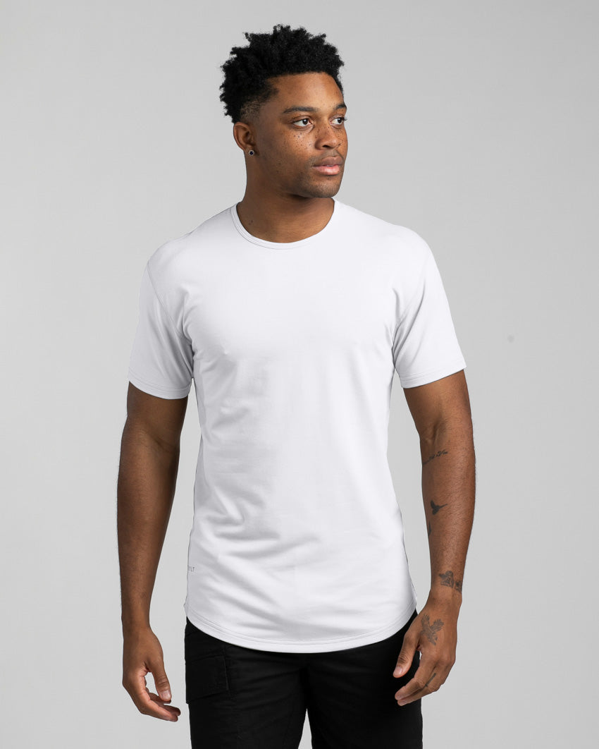 Everyday Scoop Bottom Regular Fit T-Shirt for Tall Men in Black M / Tall / Black