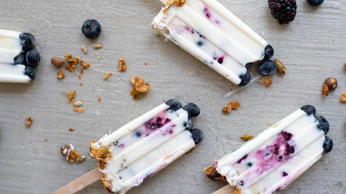 GrandyOats Very Berry Popsicles