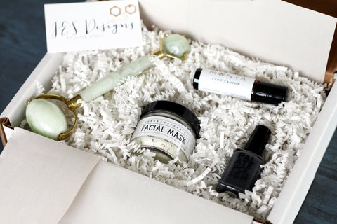 urban oreganics hello lovely box