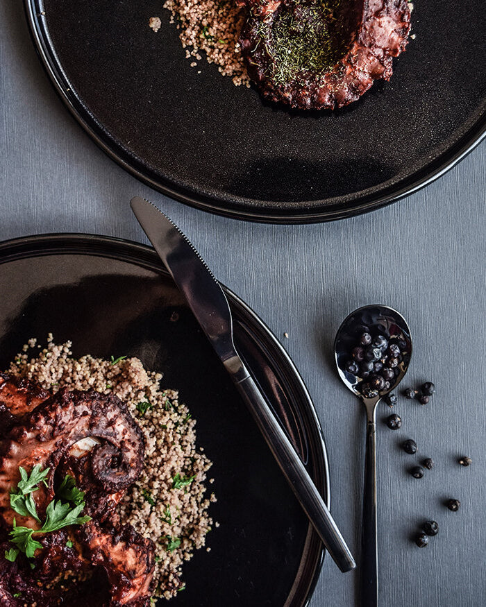 Black Caviar Handmade Dinner Plates - Set of 4
